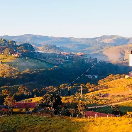 Chale Caminho Das Flores Santo Antônio do Pinhal Екстериор снимка